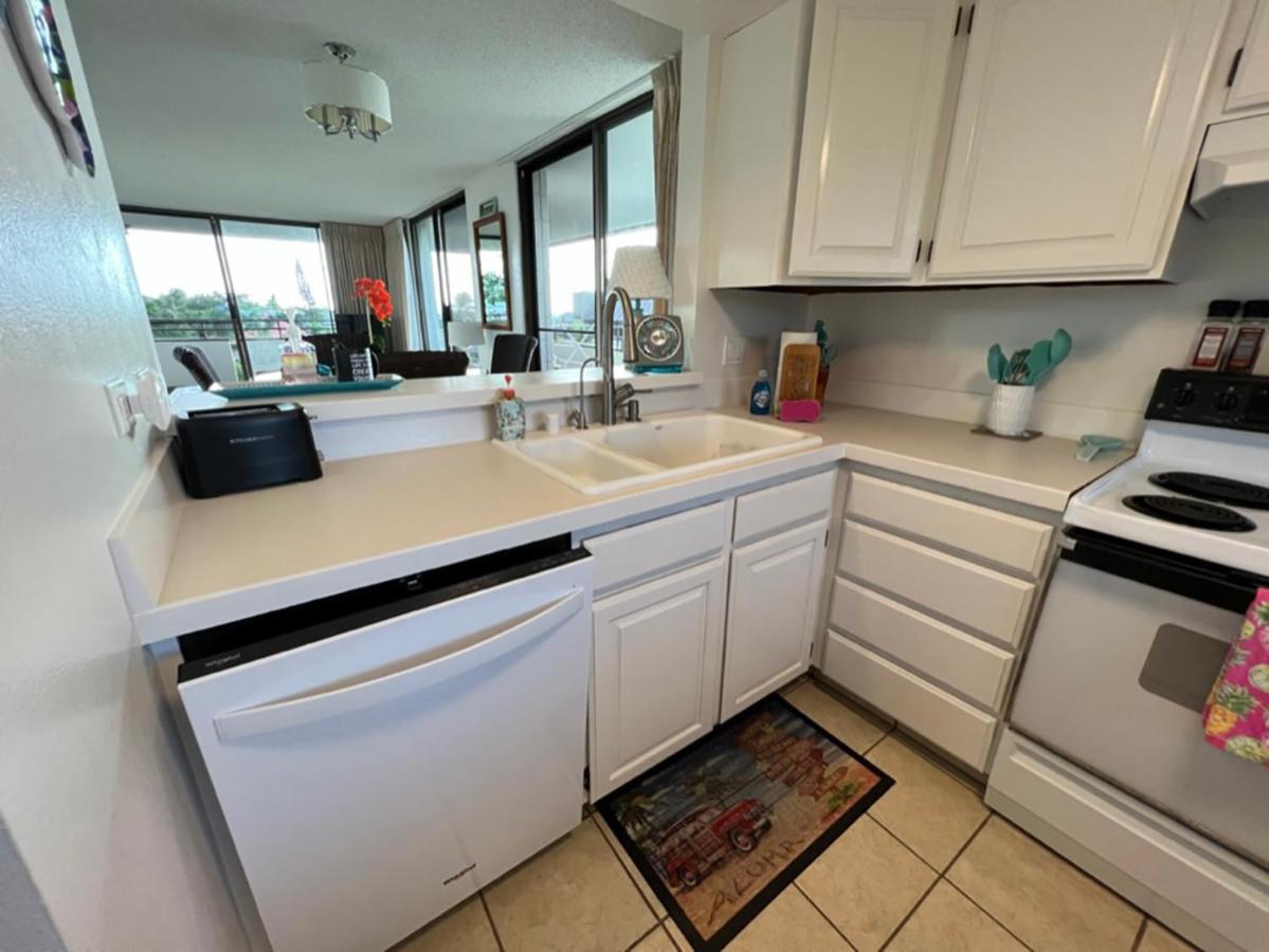 Kona Magic Ali'I - Top Floor Views, Pool, Beach, Sunsets Kailua-Kona Exterior foto
