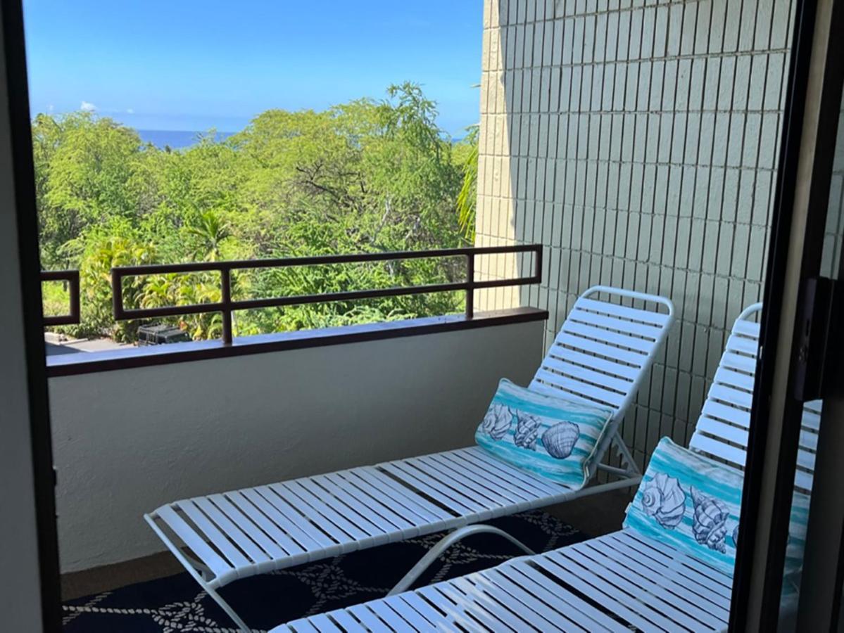 Kona Magic Ali'I - Top Floor Views, Pool, Beach, Sunsets Kailua-Kona Exterior foto